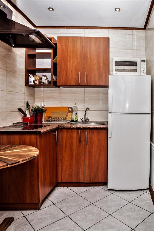 Bed and Breakfast Stajnia Pod Debem Стараховице Экстерьер фото